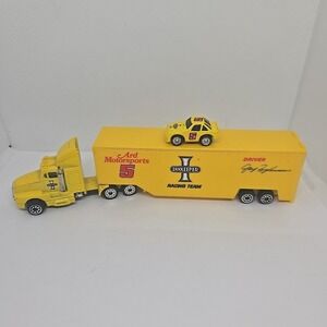 RACING CHAMPIONS INNKEEPER‎ #5 JAY FOGLEMAN RACING TRANSPORTER AND CAR 1:87